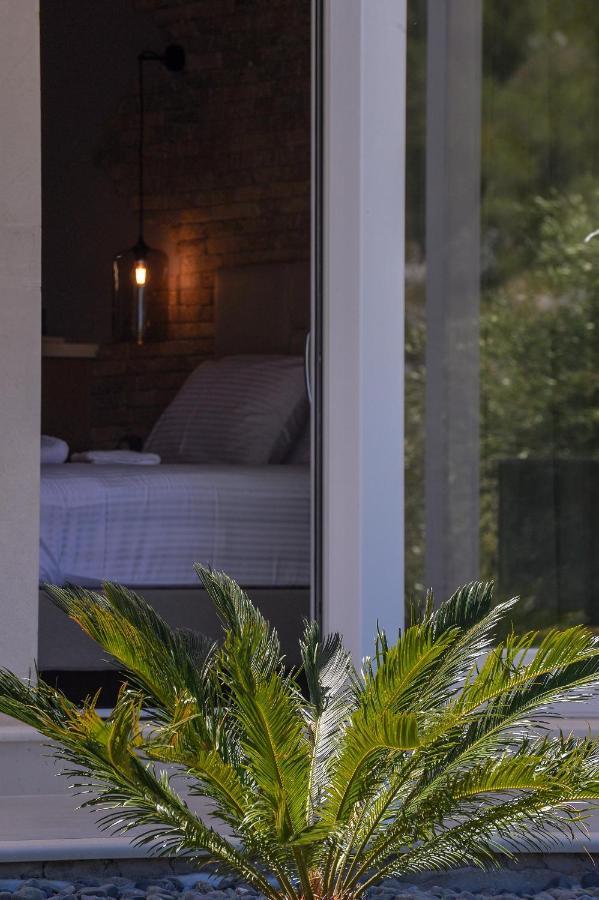 Paxos Luxury Living Junior * Gaios