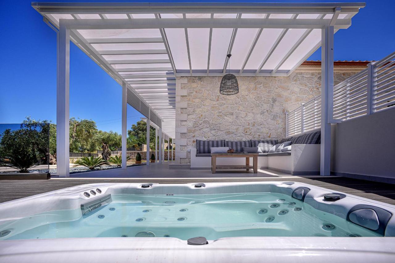 Paxos Luxury Living Junior Gaios
